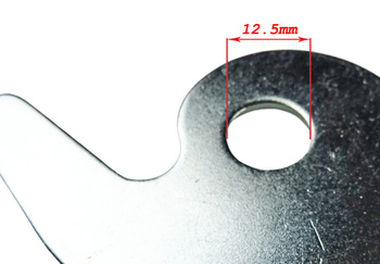 Tomos kedjesträckare litet hål 12 mm hål
